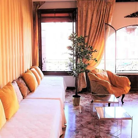 Noble House Grand Canal Penzion *